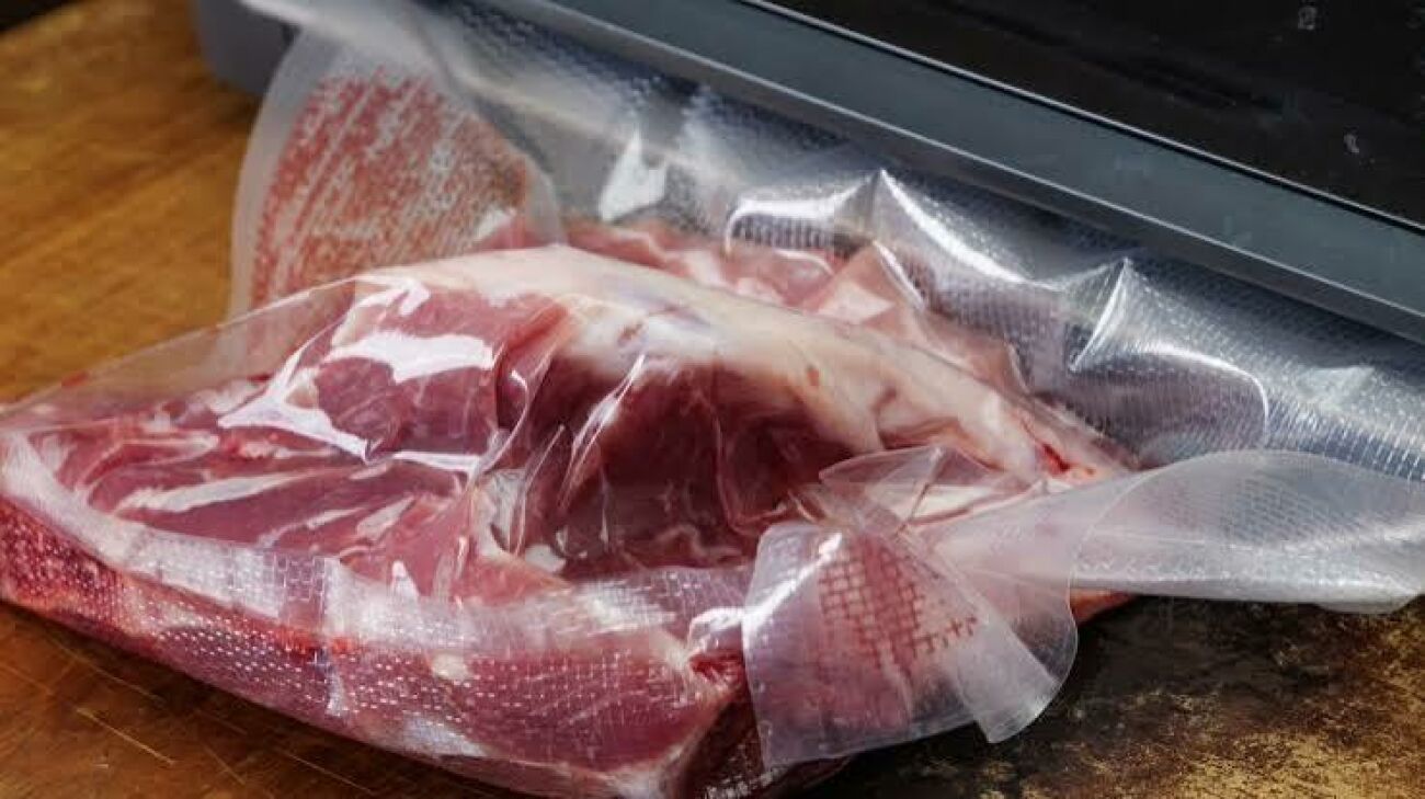 Ilustração da notícia Após furtarem carne do asilo, suspeitos vendem 40 quilos por R$ 150 em Paranaíba da MS Todo dia
